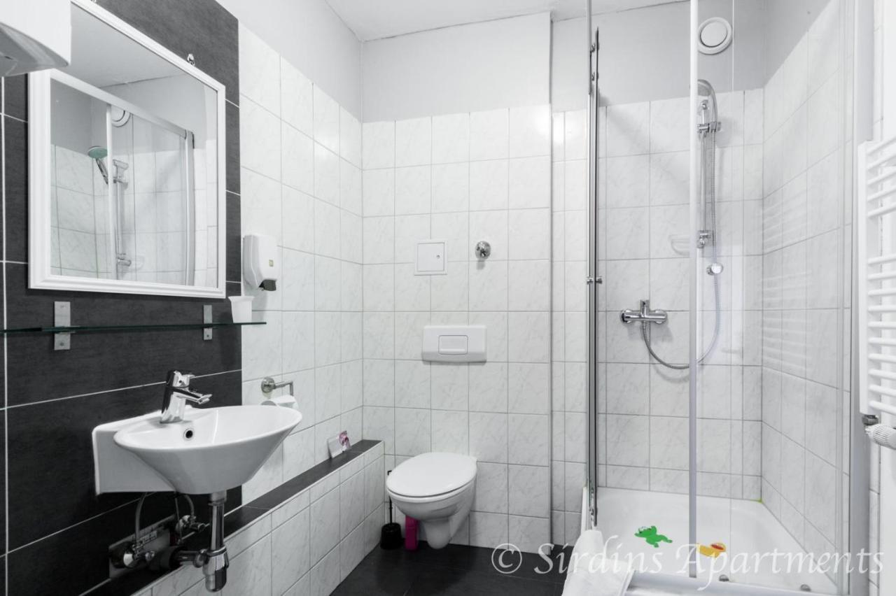 Big Fancy Apartments City Center برلين المظهر الخارجي الصورة