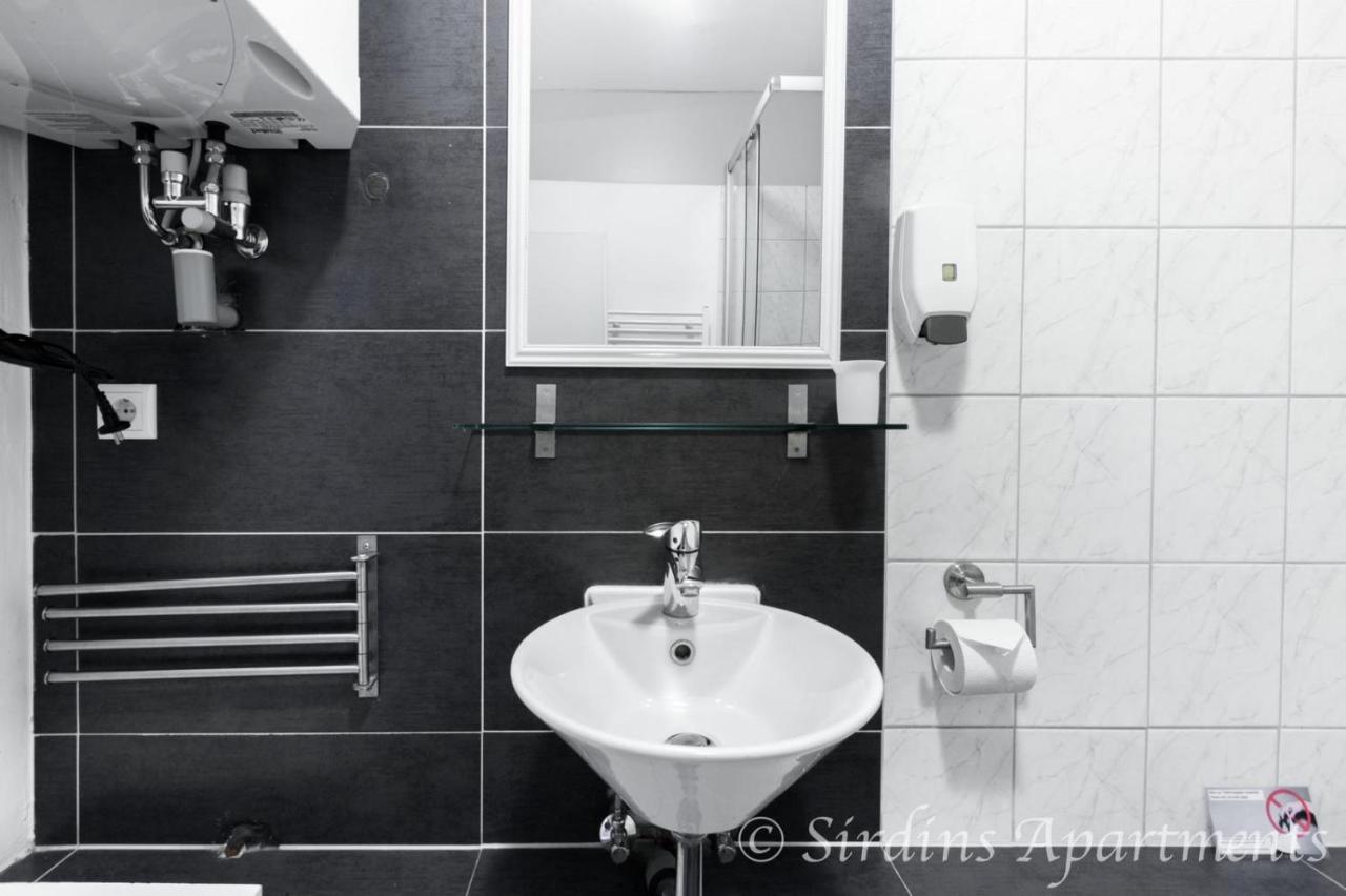 Big Fancy Apartments City Center برلين المظهر الخارجي الصورة