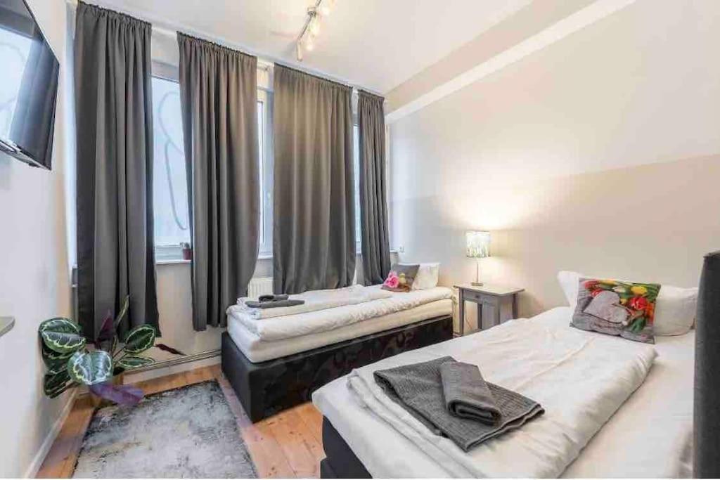 Big Fancy Apartments City Center برلين المظهر الخارجي الصورة